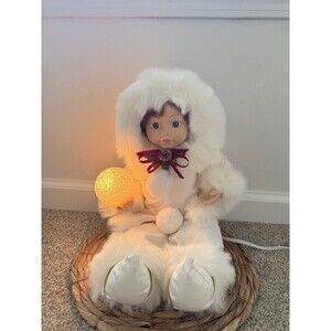 ANIMATED CHRISTMAS ESKIMO / TELCO MOTION-ette / VINTAGE 1995 Holiday Doll